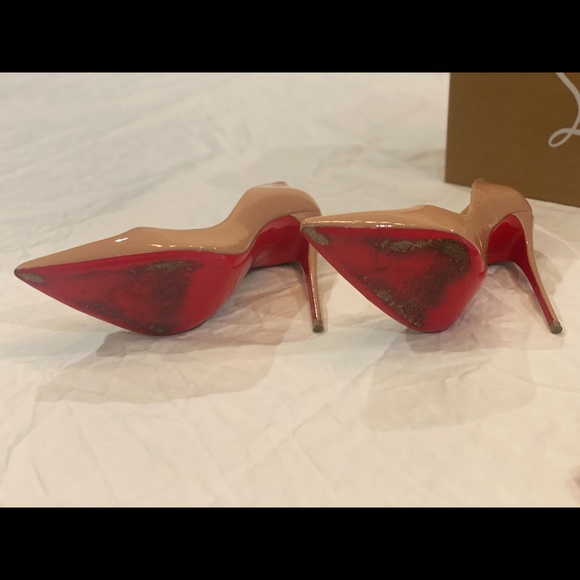 Christian Louboutin So Kate Nude Patent Pumps - Picture 6 of 6